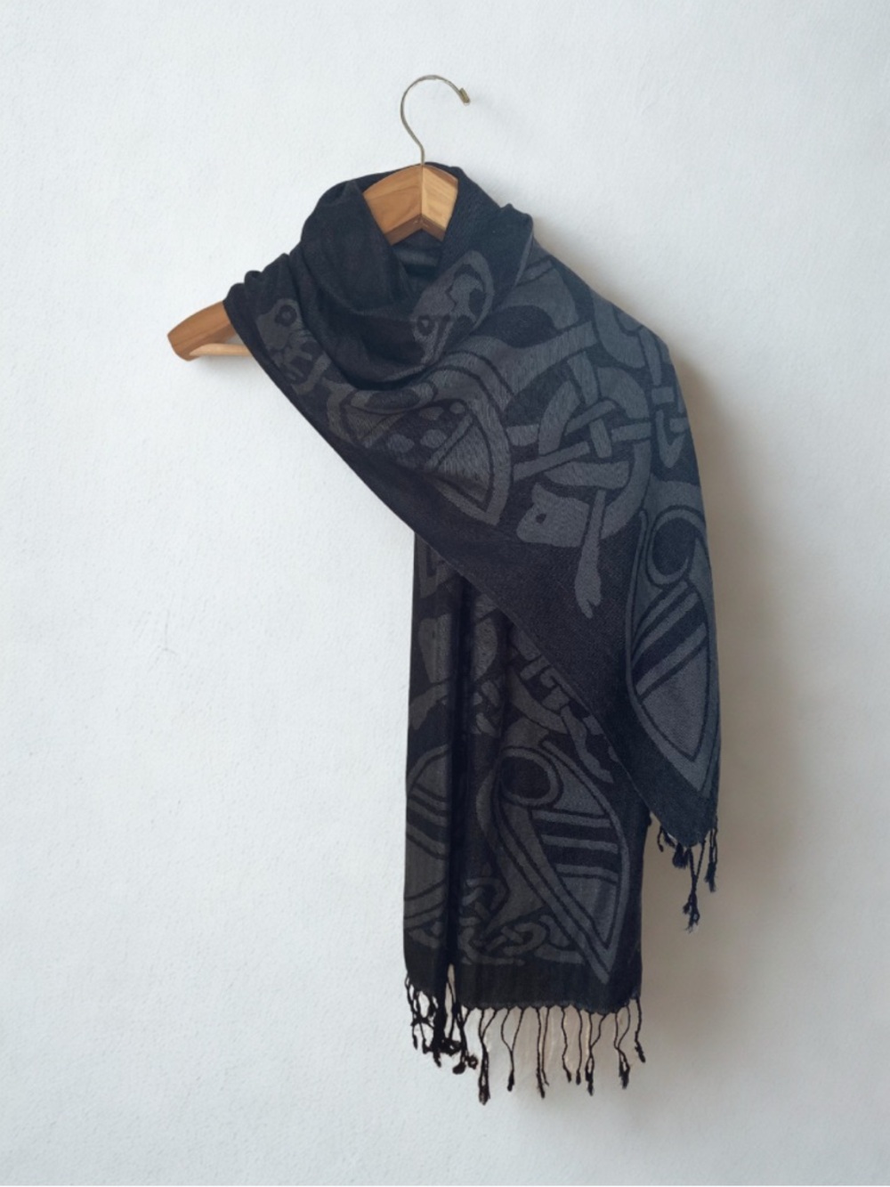 Book of Kells Irish Celtic Knot Wool Scarf in Black and Grey